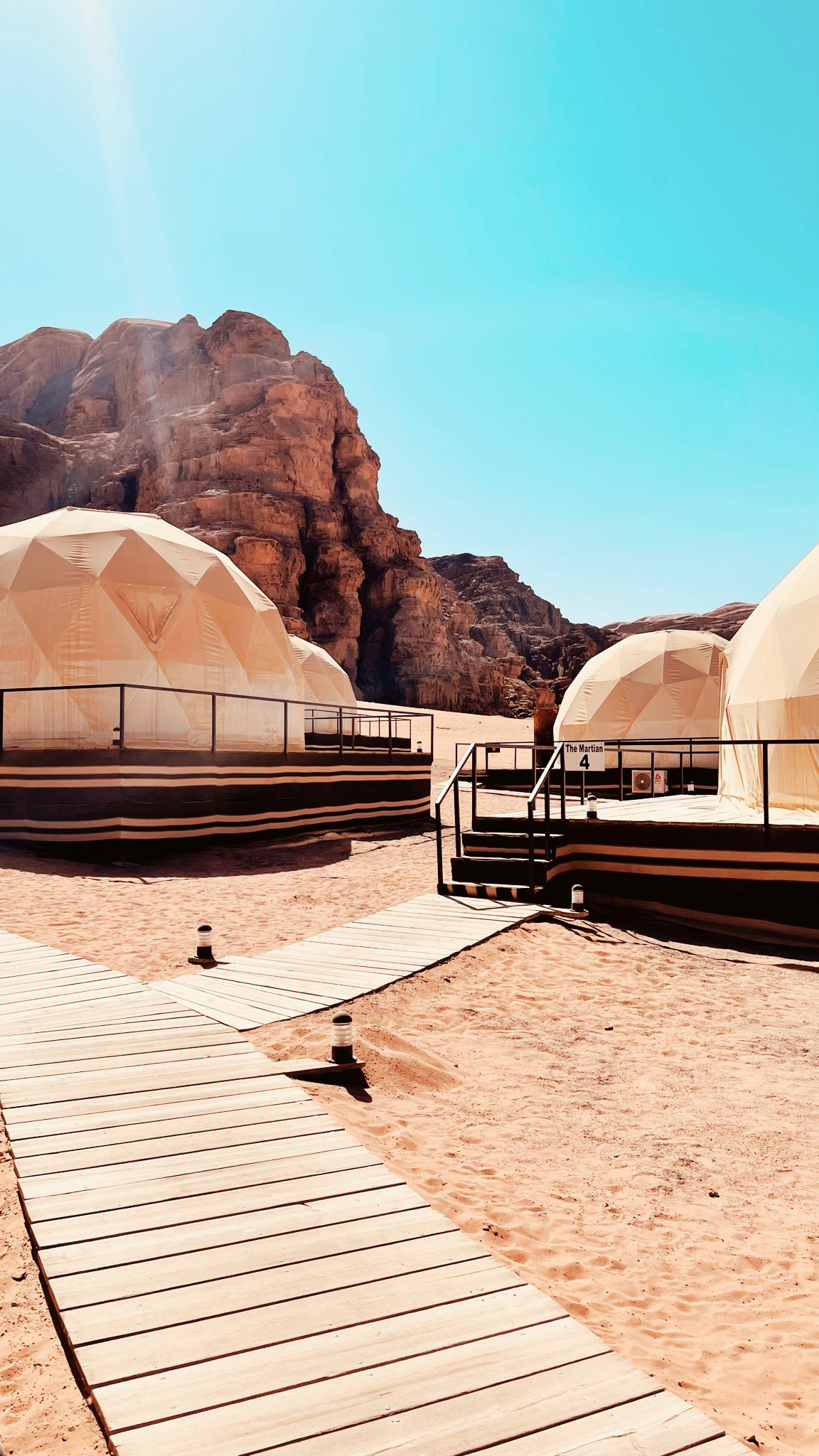 Cosa fare in Giordania Bubble tents